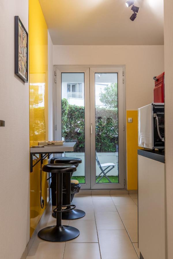 F2 "Paris Jaude " Clermont Fd Apartment Exterior photo